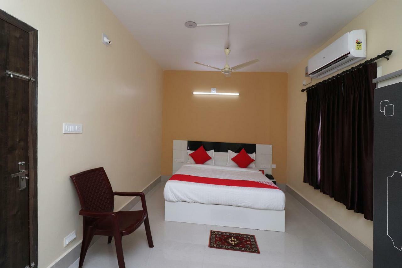 Oyo 35736 Shree Jagannath Lodge Puri Exteriör bild